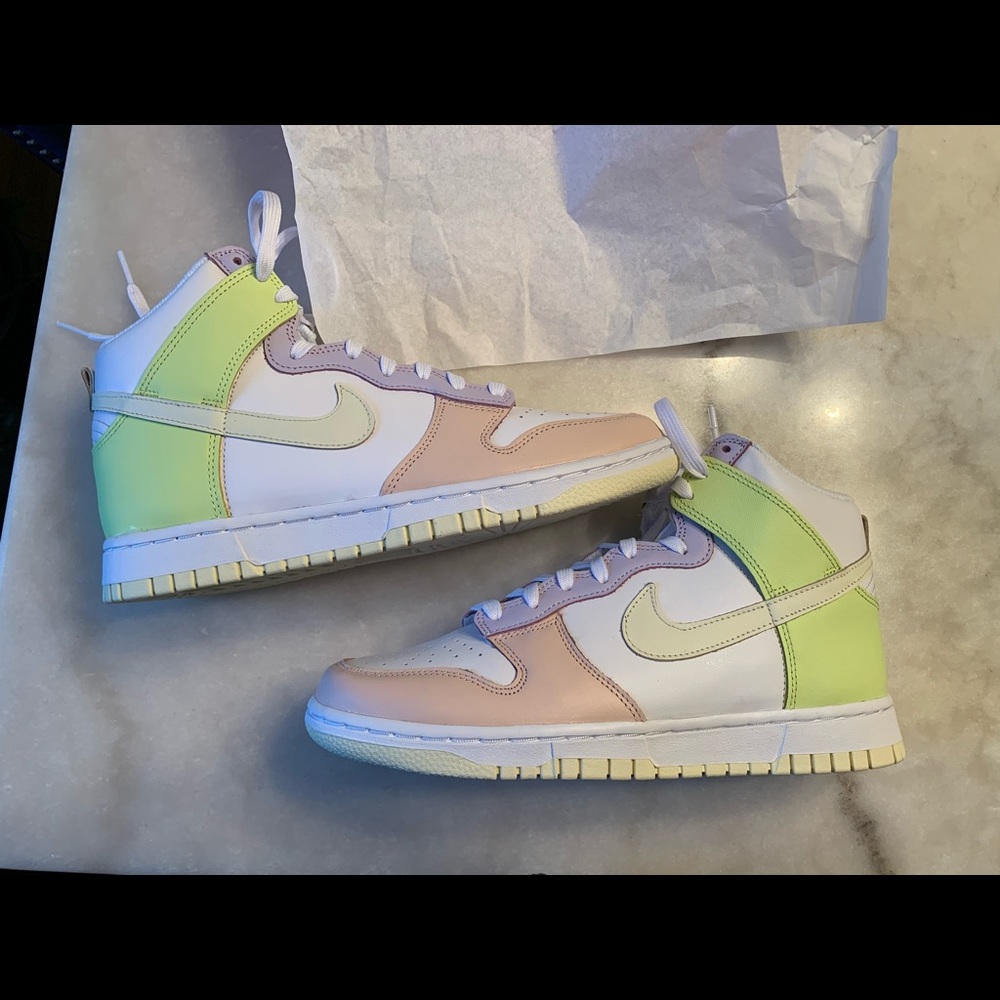 Nike Dunk High Size 8